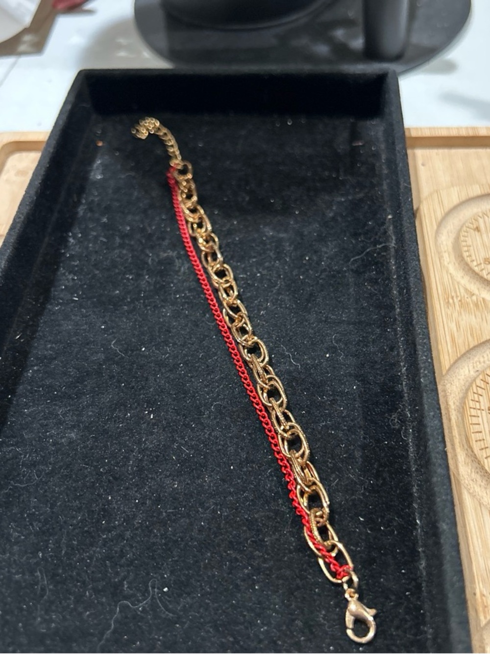 Gold color and red chain bracelet